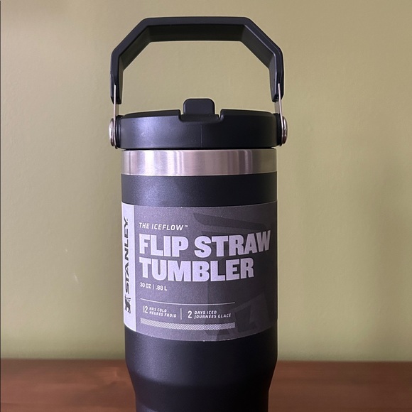 Stanley Other - Black/Silver Stanley IceFlow Tumbler